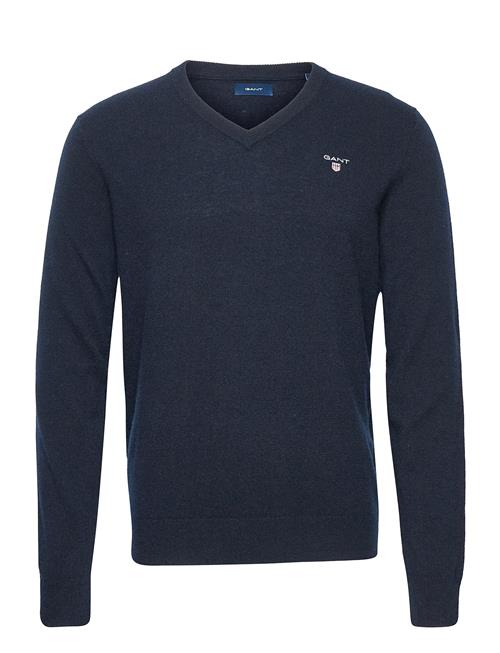 Se GANT Lambswool Blend V-Neck GANT Blue ved Booztlet