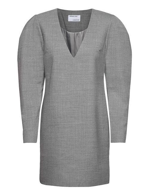 Se DESIGNERS, REMIX Dallas V-Neck Dress DESIGNERS, REMIX Grey ved Booztlet