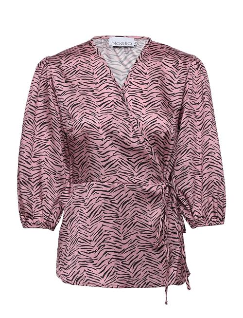 Se Noella Alice Blouse Noella Patterned ved Booztlet