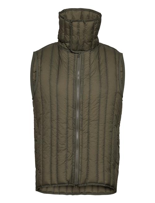 Se HOLZWEILER Transition Down Vest 22-02 HOLZWEILER Khaki ved Booztlet