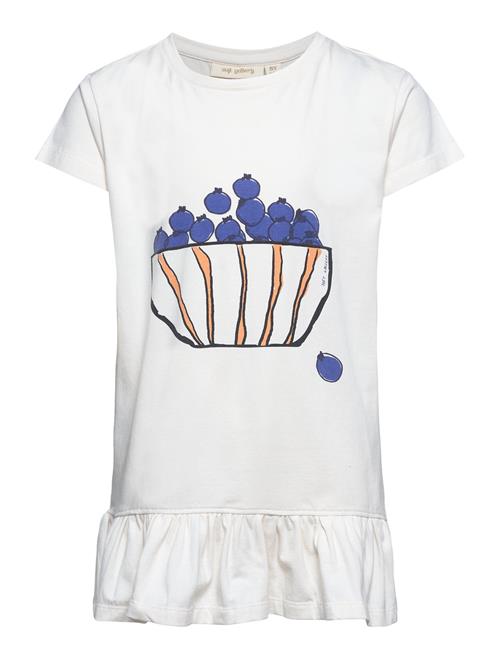 Se Soft Gallery Sgjinny Blueberries Ss Tee Soft Gallery White ved Booztlet