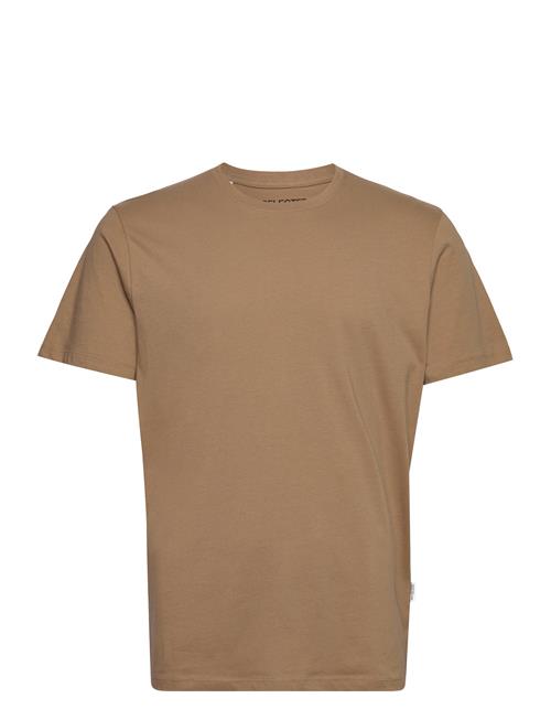 Se Selected Homme Slhaspen Ss O-Neck Tee Noos Selected Homme Brown ved Booztlet