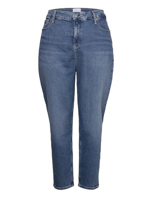 Se Calvin Klein Jeans Mom Jean Plus Calvin Klein Jeans Blue ved Booztlet