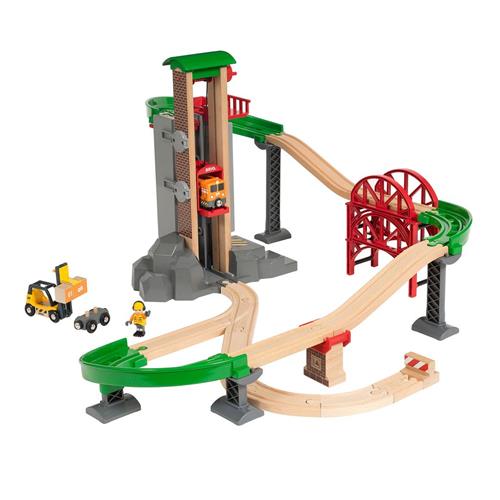 BRIO BRIO® World – 33887 Togsæt til Fragt med Elevator og Broer | Grønn | 3-6