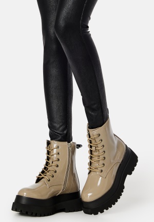 Se Bianco Gas Laced Up Boot Taupe 36 ved Bubbleroom