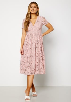 Se Bubbleroom Occasion Camala Midi Dress Dusty pink 38 ved Bubbleroom