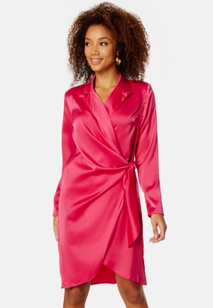 Se VERO MODA Victoria Short Blazer Dress Bright Rose S ved Bubbleroom