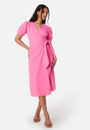 Se BUBBLEROOM Tova Midi Dress Pink 38 ved Bubbleroom