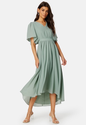 Se VILA Mirage 2/4 V-Neck Ankle Dress Green Milieu 34 ved Bubbleroom