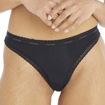 Calvin Klein Trusser Bottoms Up Refresh Thong Sort polyamid Small Dame