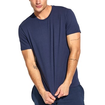 Se Panos Emporio Base Bamboo Tee Marineblå Small Herre ved Timarco