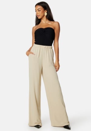 Se Pieces Flore HW Wide Pants White Pepper XS ved Bubbleroom