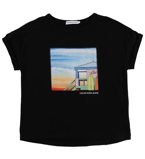 Se Calvin Klein Calvin Klein T-shirt - Sort m. Patch ved KidsWorld