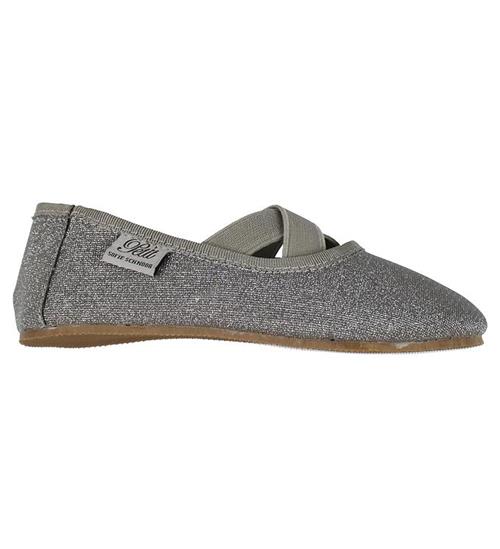 Se Petit by Sofie Schnoor Ballerina Hjemmesko - Silver ved KidsWorld