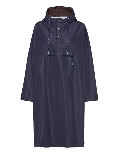 Se Becksöndergaard Solid Rain Poncho Becksöndergaard Navy ved Booztlet