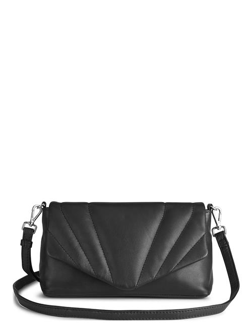 Se Markberg Cleambg Crossb. Bag, Sea Shell Markberg Black ved Booztlet