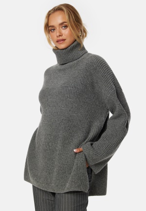 Se SELECTED FEMME Mary LS Long Knit Roll Neck Light Grey Melange M ved Bubbleroom