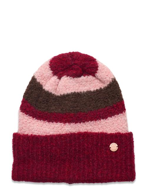 Se UnmadeCopenhagen Gunhildum Beanie UnmadeCopenhagen Red ved Booztlet