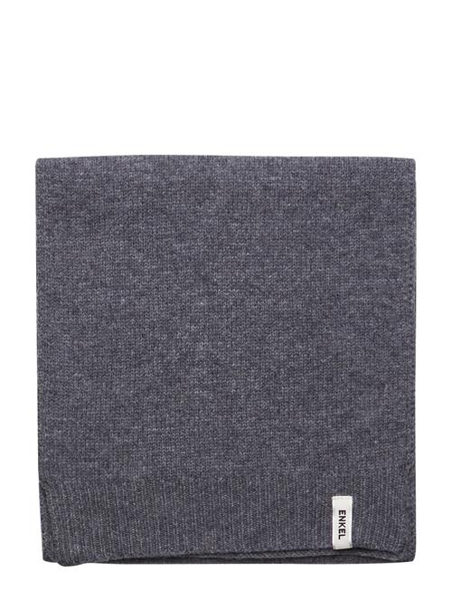 Se Enkel Studio Esmakoto Scarf Enkel Studio Grey ved Booztlet