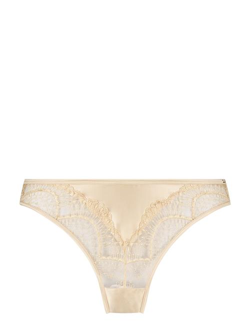 Se Hunkemöller Stella Hl String Hunkemöller Cream ved Booztlet