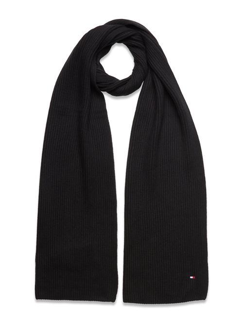 Se Tommy Hilfiger Essential Flag Scarf Tommy Hilfiger Black ved Booztlet