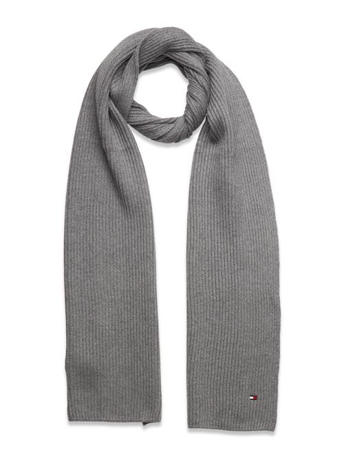 Se Tommy Hilfiger Essential Flag Scarf Tommy Hilfiger Grey ved Booztlet