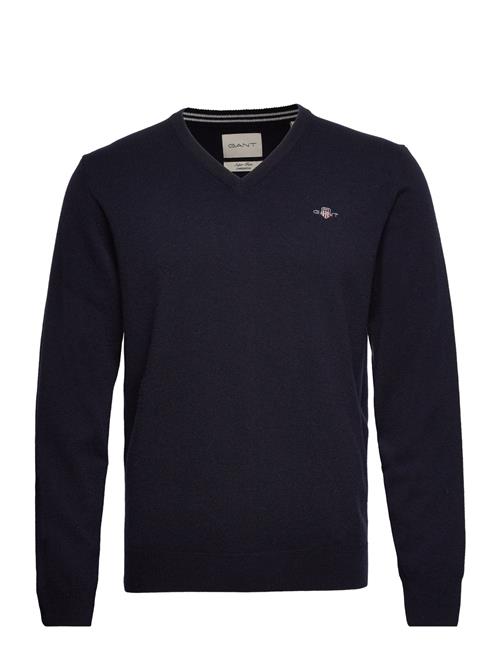 Se GANT Superfine Lambswool V-Neck GANT Navy ved Booztlet