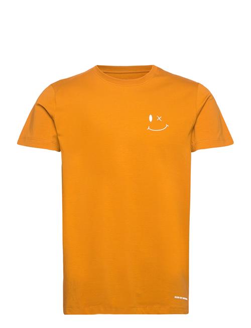 Clean Cut Copenhagen Patrick Organic Tee Clean Cut Copenhagen Orange