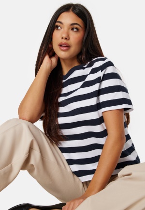 SELECTED FEMME Slfessentail Striped Boxy Tee Dark Sapphire Strip L