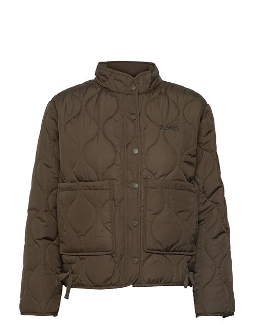 Se Svea W. Quilted Jacket Svea Green ved Booztlet