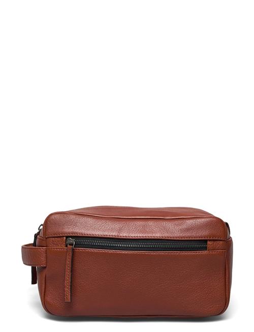 Se Still Nordic Clean Toiletry Bag 2 Room Still Nordic Brown ved Booztlet