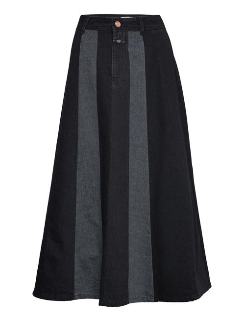 Closed Long A-Line Skirt Closed Black