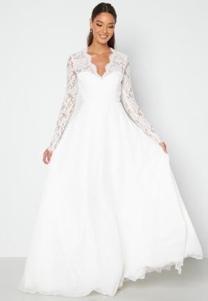 Bubbleroom Occasion Scallop V-Neck Lace Gown White 42