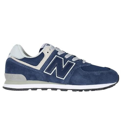 Se New Balance New Balance Sko - 574 - Navy/White ved KidsWorld