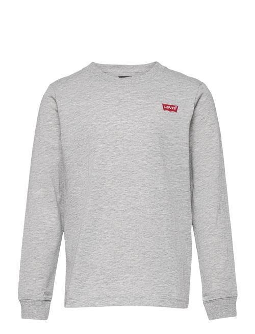 Se Levi's Levi's® Long Sleeve Batwing Chest Hit Tee Levi's Grey ved Booztlet