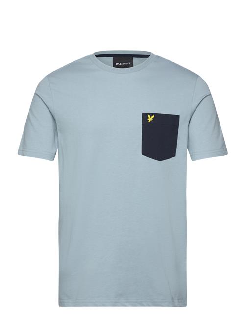 Se Contrast Pocket T-Shirt Lyle & Scott Blue ved Booztlet