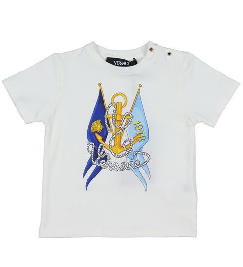 Se Versace T-shirt - Hvid/BlÃ¥ m. Faner ved KidsWorld