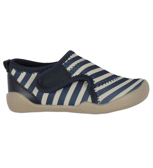 Se Wheat Badesko - Shawn - Indigo Stripe ved KidsWorld