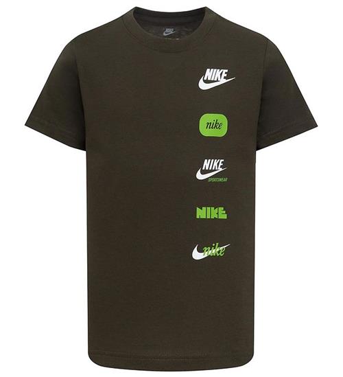 Se Nike Nike T-shirt - Cargo Khaki ved KidsWorld