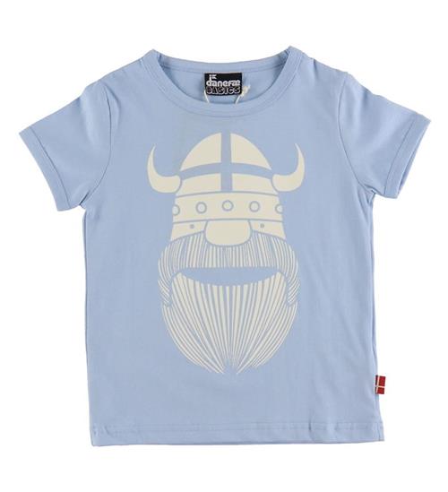 Se DanefÃ¦ DanefÃ¦ T-Shirt - Danebasic - Light Blue Erik ved KidsWorld