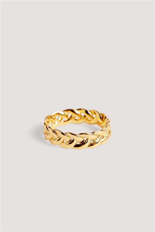 NA-KD Accessories Flettet ring belagt med 18 karat guld - Gold