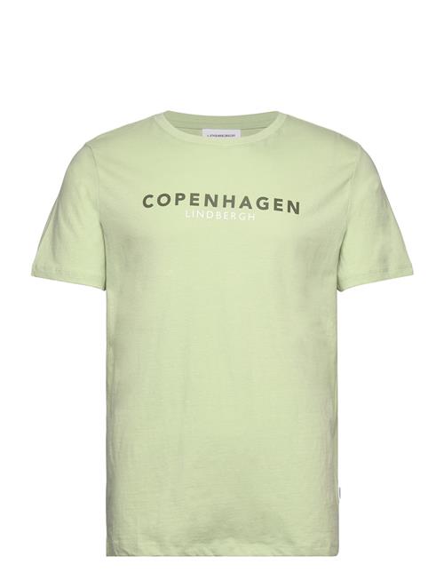 Se Lindbergh Copenhagen Print Tee S/S Lindbergh Green ved Booztlet