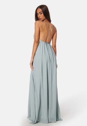 Se Bubbleroom Occasion Pleated V-neck chiffon gown Dusty green 34 ved Bubbleroom