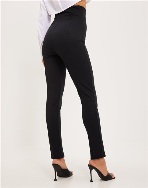 Nelly - Sort - Shape High Waist Pant