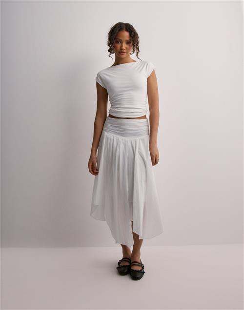 Nelly - Hvid - Flowy Midi Skirt