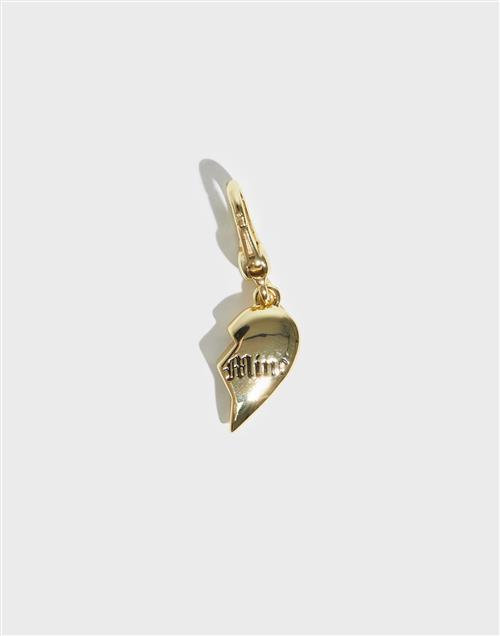 Se Juicy Couture - Guld - Sarina Other Half Charm ved Nelly