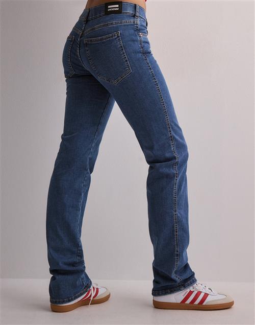 Se Dr Denim - Blå - Dixy Straight ved Nelly