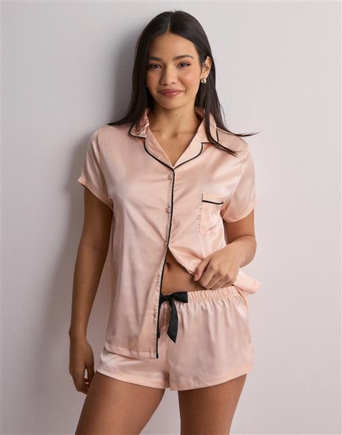 Bluebella - Pink - Abigail Luxury Satin Short Pyjama Set