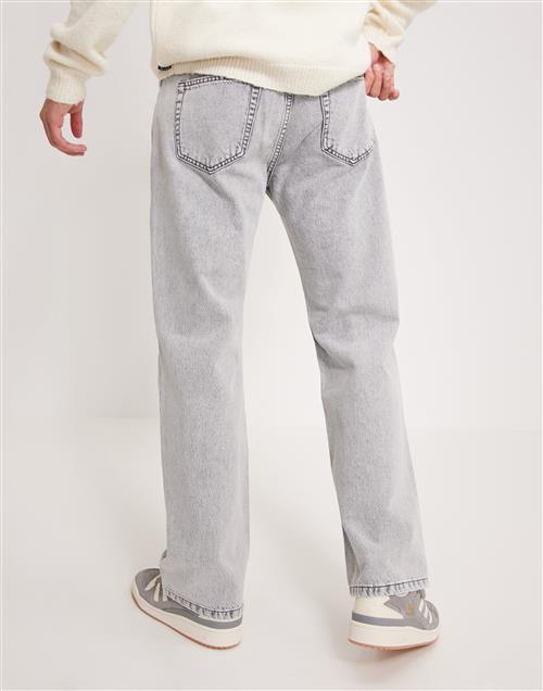 Woodbird Wik Snow Jeans Loose fit jeans Grey