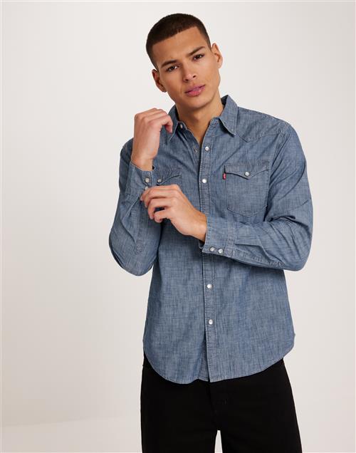 Se Levi's Barstow Western Standard Grant Denimskjorter Blå ved NLY Man